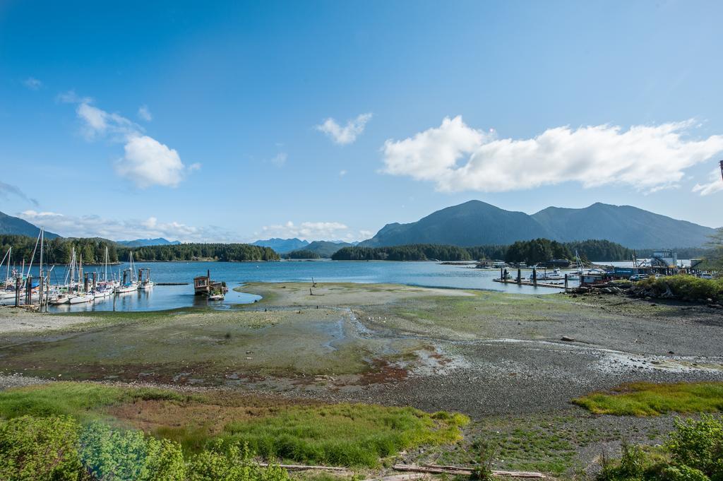 Luxury 2Br Oceanfront Condo By Onlybc 201 Tofino Buitenkant foto